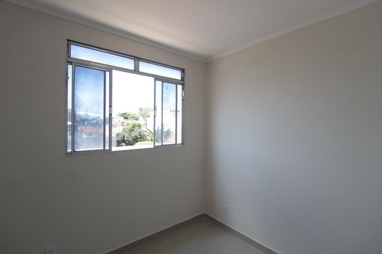 Quarto 2 de apartamento para alugar com 3 quartos, 140m² em Itapoã, Belo Horizonte