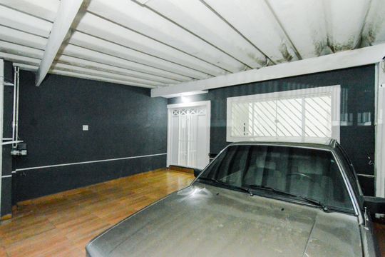 Garagem de casa à venda com 2 quartos, 130m² em Vila Augusta, Guarulhos