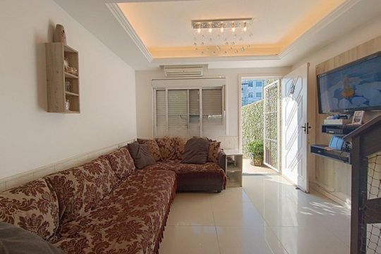 Casa à venda com 2 quartos, 135m² em Jardim Dona Leopoldina, Porto Alegre