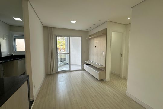 Sala de apartamento para alugar com 2 quartos, 55m² em Jardim do Líbano, Barueri