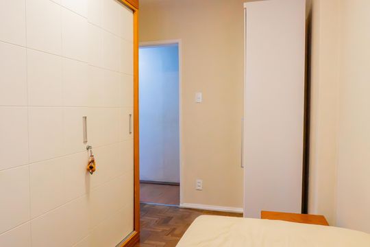 Quarto 3 de apartamento para alugar com 3 quartos, 70m² em Grajaú, Rio de Janeiro