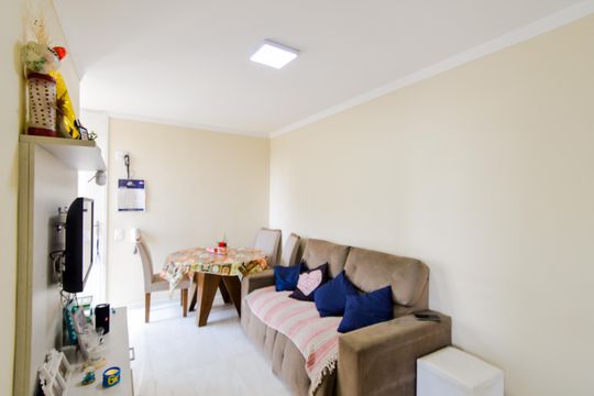 Apartamento para alugar com 2 quartos, 42m² em Jardim Angelica, Guarulhos