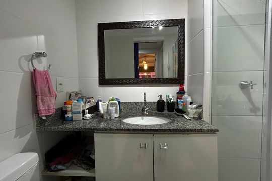 Banheiro Social de apartamento à venda com 2 quartos, 64m² em Osvaldo Cruz, Rio de Janeiro