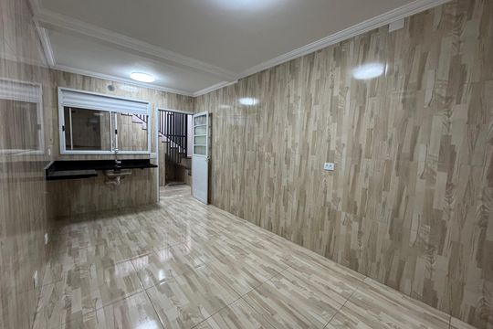 Cozinha de casa para alugar com 2 quartos, 500m² em Quitaúna, Osasco
