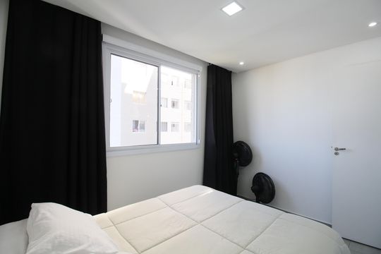 Quarto 1 de apartamento para alugar com 2 quartos, 42m² em Jardim Paris, São Paulo