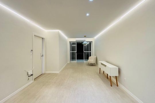 Apartamento para alugar com 3 quartos, 120m² em Gávea, Rio de Janeiro