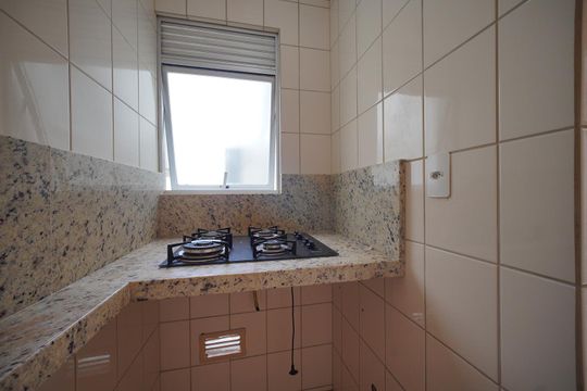 Cozinha  de apartamento para alugar com 2 quartos, 52m² em Itacorubi, Florianópolis