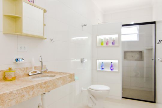 Banheiro de casa para alugar com 2 quartos, 76m² em Jardim Rosa de Franca, Guarulhos