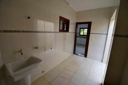 Área de Serviço de casa de condomínio à venda com 4 quartos, 240m² em Conjunto Habitacional Vila Santana (sousas), Campinas