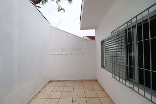 Quintal  de casa para alugar com 5 quartos, 300m² em Alto da Boa Vista, Ribeirão Preto