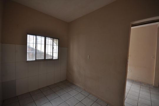 Quarto 1 de casa para alugar com 2 quartos, 80m² em Vila Ede, São Paulo
