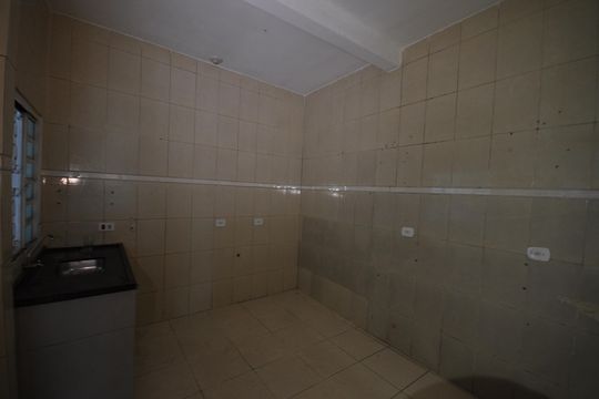 Cozinha de casa para alugar com 2 quartos, 80m² em Vila Ede, São Paulo