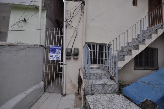 Fachada de casa para alugar com 2 quartos, 80m² em Vila Ede, São Paulo