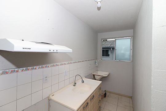 Cozinha de apartamento para alugar com 2 quartos, 141m² em Rubem Berta, Porto Alegre