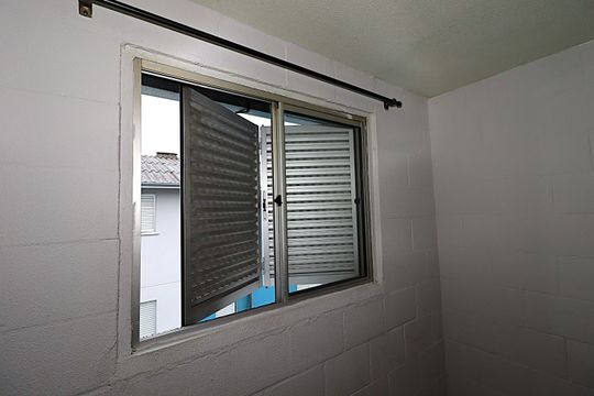 Quarto 1 de apartamento para alugar com 2 quartos, 141m² em Rubem Berta, Porto Alegre