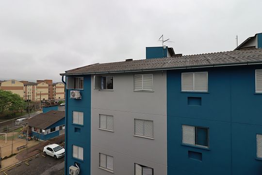 Vista do Quarto 2 de apartamento para alugar com 2 quartos, 141m² em Rubem Berta, Porto Alegre