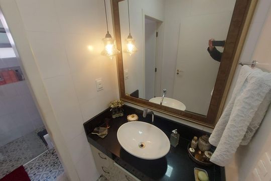 banheiro 1 de casa à venda com 5 quartos, 341m² em Carlos Prates, Belo Horizonte