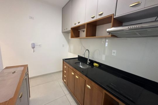 Cozinha de apartamento para alugar com 1 quarto, 52m² em Itararé, São Vicente