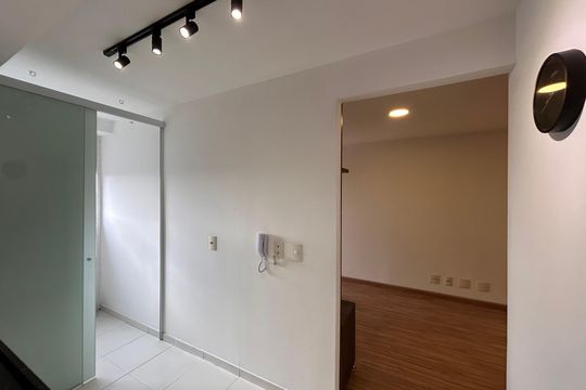 Cozinha  de apartamento à venda com 1 quarto, 50m² em Campo Belo, São Paulo