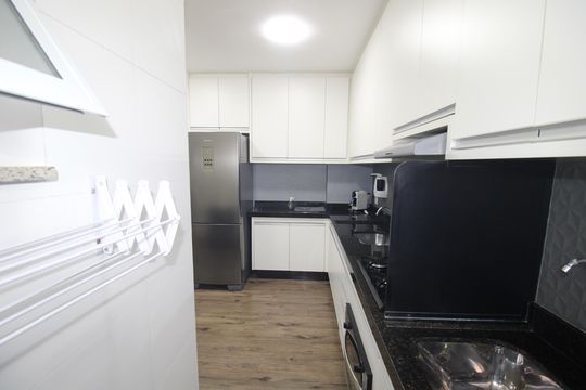 Cozinha / Área de Serviço de apartamento à venda com 2 quartos, 47m² em Vila Mazzei, São Paulo