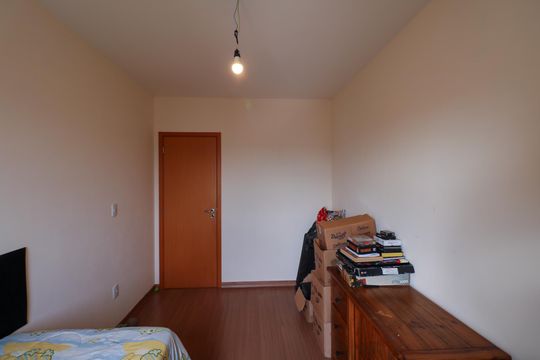 Quarto de apartamento à venda com 2 quartos, 68m² em Fundação, São Caetano do Sul