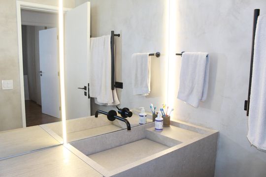 Apartamento para alugar com 3 quartos, 192m² em Santa Cecilia, São Paulo