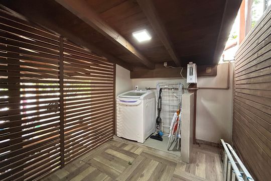 Área de Serviço de casa para alugar com 4 quartos, 120m² em Campeche, Florianópolis