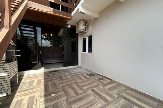 Área externa de casa para alugar com 4 quartos, 120m² em Campeche, Florianópolis