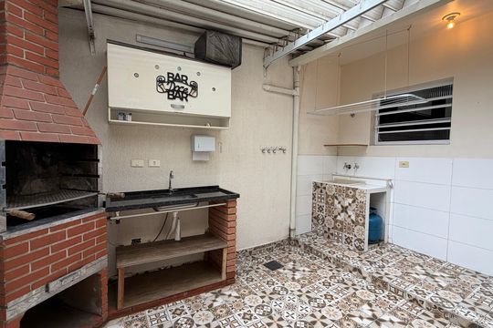 Casa de Condomínio para alugar com 2 quartos, 80m² em Chácara Vale do Rio Cotia, Carapicuíba