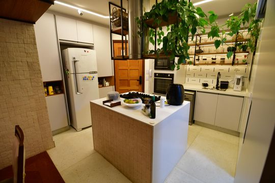 Cozinha de apartamento à venda com 4 quartos, 102m² em Chácara Primavera, Campinas