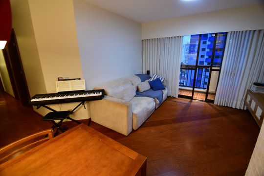 Sala de apartamento à venda com 4 quartos, 102m² em Chácara Primavera, Campinas