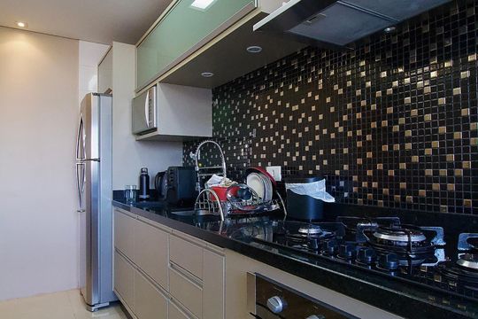 Cozinha de apartamento para alugar com 2 quartos, 71m² em Cristo Rei, Curitiba