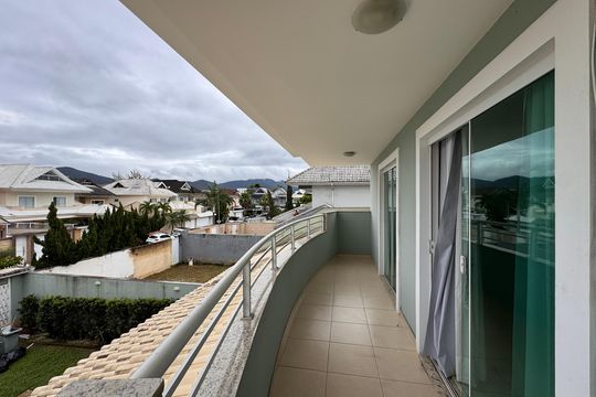 Suíte 2 - Varanda de casa de condomínio à venda com 5 quartos, 250m² em Recreio dos Bandeirantes, Rio de Janeiro