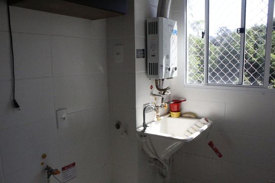 Área de Serviço de apartamento para alugar com 2 quartos, 52m² em Curicica, Rio de Janeiro