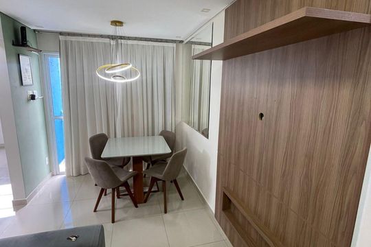 Sala de apartamento à venda com 2 quartos, 50m² em Dos Ortizes, Valinhos
