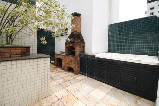 Churrasqueira da cobertura  de apartamento para alugar com 4 quartos, 172m² em Freguesia (jacarepaguá), Rio de Janeiro