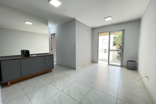Apartamento para alugar com 2 quartos, 55m² em Vila Lageado, São Paulo