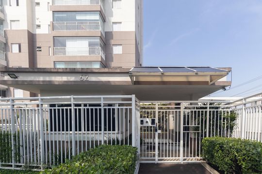 Fachada  de apartamento para alugar com 3 quartos, 72m² em Vila Isolina Mazzei, São Paulo