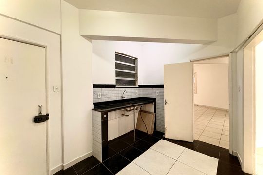 Apartamento à venda com 1 quarto, 83m² em Centro, Rio de Janeiro