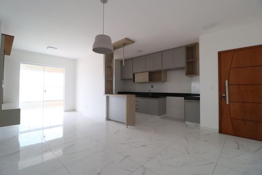 Apartamento para alugar com 3 quartos, 99m² em Santa Mônica, Uberlândia