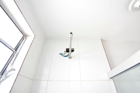 Banheiro Social de apartamento para alugar com 2 quartos, 43m² em Camargos, Belo Horizonte