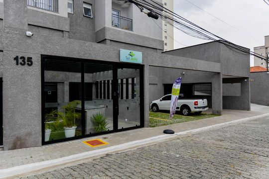 Fachada do Prédio de apartamento à venda com 2 quartos, 42m² em Vila Galvão, Guarulhos