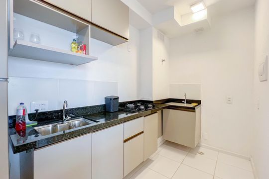 Cozinha de apartamento à venda com 2 quartos, 34m² em Jardim Pereira Leite, São Paulo