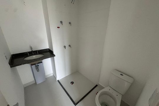 Banheiro 2 de apartamento à venda com 2 quartos, 75m² em Vila Yara, Osasco