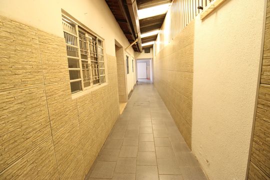 Corredor de casa para alugar com 2 quartos, 107m² em Parque das Paineiras, Sorocaba