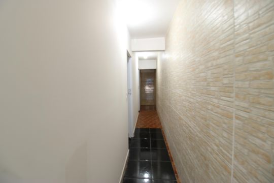 Corredor de casa para alugar com 2 quartos, 107m² em Parque das Paineiras, Sorocaba