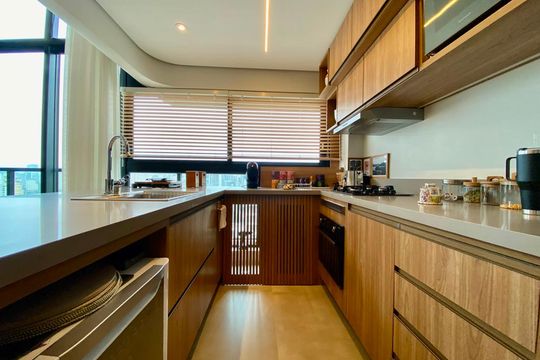 Cozinha de apartamento à venda com 2 quartos, 115m² em Vila Olímpia, São Paulo