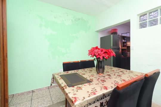 Sala de Jantar de casa à venda com 1 quarto, 125m² em Conjunto Residencial José Bonifácio, São Paulo