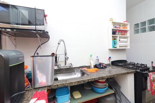 Cozinha de casa à venda com 1 quarto, 125m² em Conjunto Residencial José Bonifácio, São Paulo