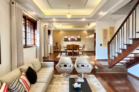 Casa à venda com 3 quartos, 400m² em São Marcos, Belo Horizonte